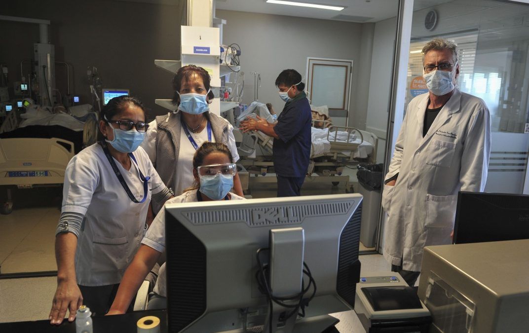 Reportan 285 muertos y 43.472 nuevos contagios de coronavirus en la Argentina