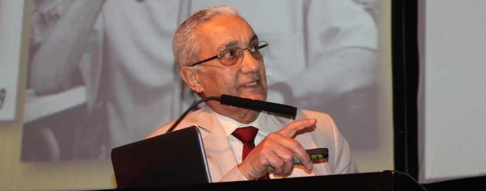 El titular de la Caja de la Salud Mendoza, Félix Eduardo Nallim, brindó consejos para que el sistema previsional argentino sea sostenible.