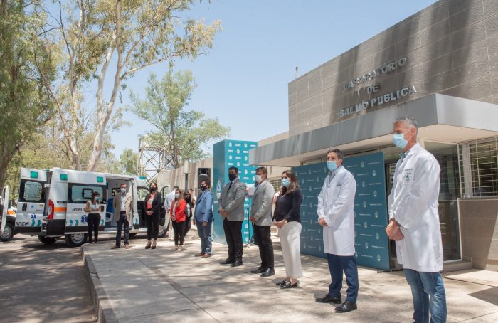 Salud incorporó un robot que permite agilizar el diagnóstico de COVID