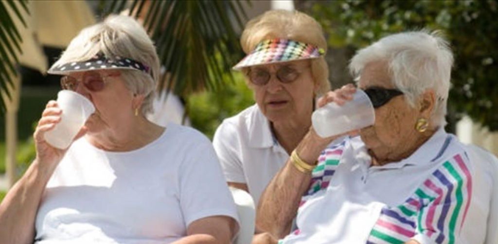 Hidratación adecuada y consumo de agua segura ante la ola de calor en Mendoza