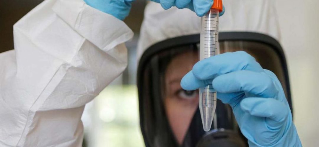 Con el mundo «en guerra» contra el coronavirus, la OMS abre su asamblea anual