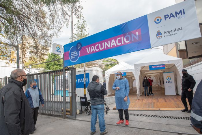 El PAMI sumó un punto de vacunación a los 25 que existen en Mendoza