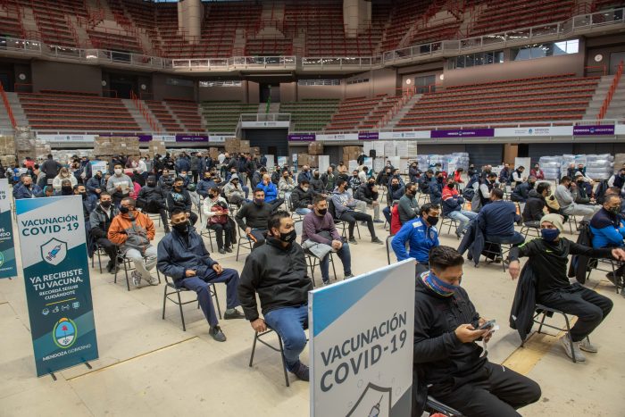 Vacunación combinada: unos 35.000 mendocinos completaron el esquema