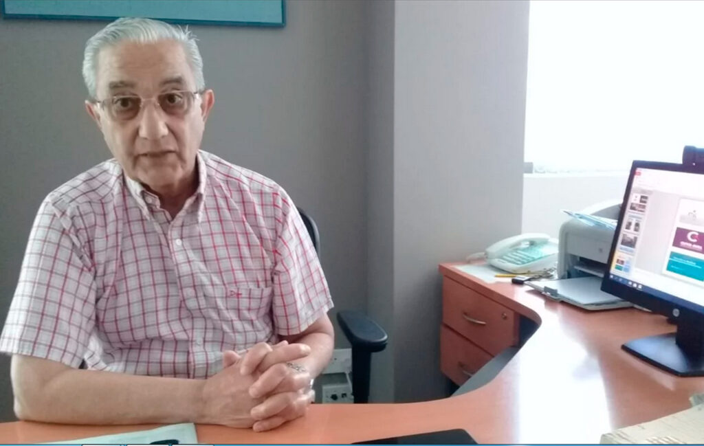 Dr. Félix Nallim-dosis vacunas