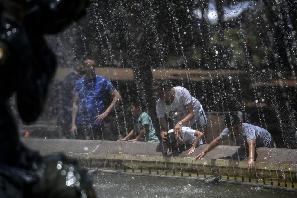 Calor extremo en Argentina: más de 40 ciudades con temperaturas superiores a los 40 grados 