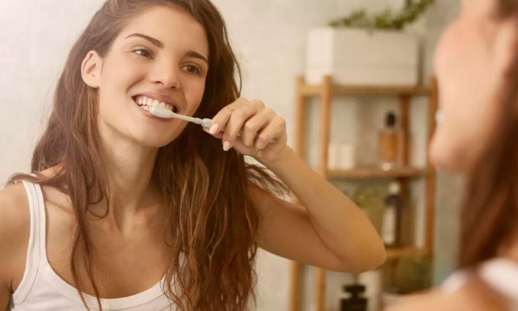 Cepillarse los dientes