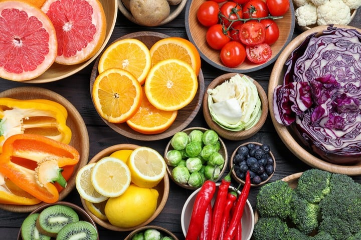 Plato de verduras y frutas