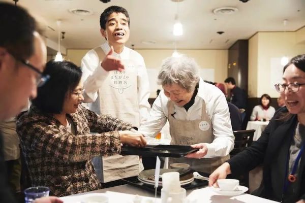 Experiencia de cenar en el restaurante