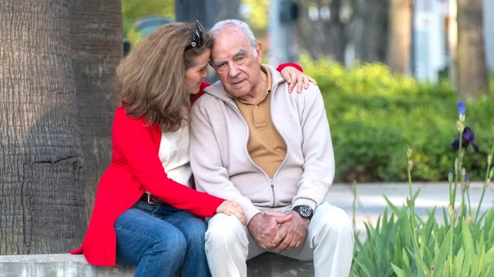 Hallaron 5 variantes de la enfermedad de Alzheimer: por qué podría favorecer las terapias más personalizadas