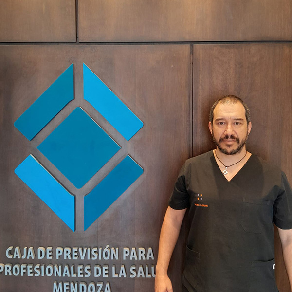 Dr. Ricardo Ariel Floriani